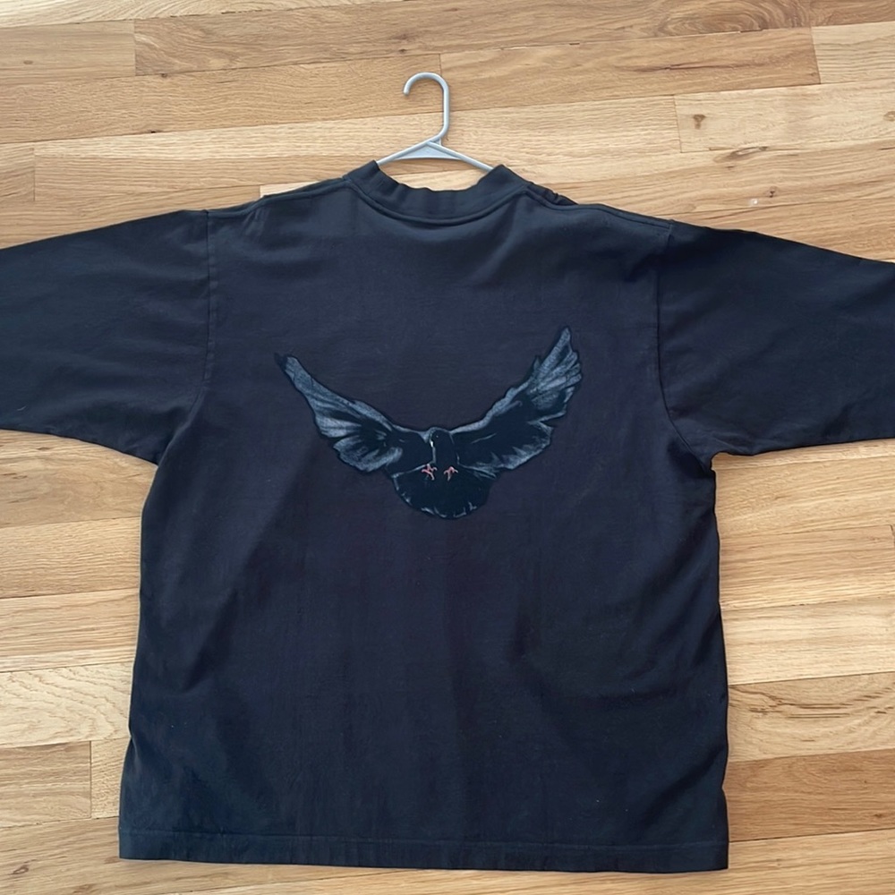 COPY - Yeezy -Gap DOVE LONGSLEEVE TEE
REGULAR PRICE
$140

ENGINEERED BY BALENCI…